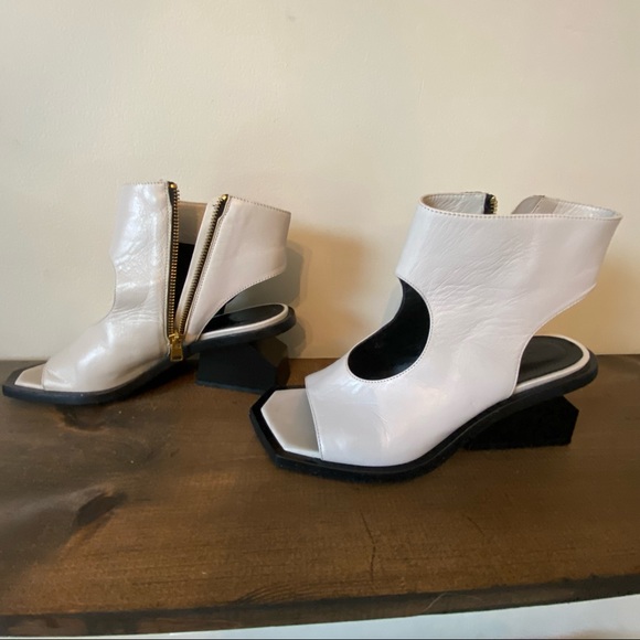 Marni White Open-Toe Ankle Boots - Picture 3 of 5